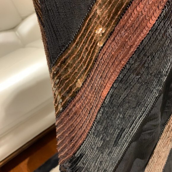 NakulSen 100% Silk Gown with Sequins & Glass Beads - Picture 9 of 15